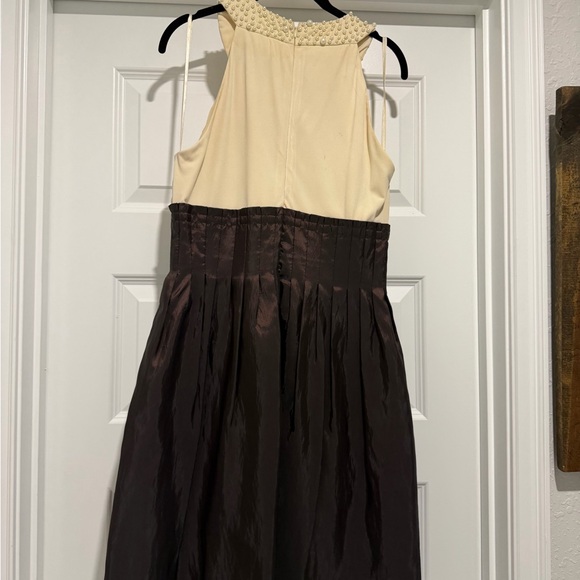 Jessica Howard Cream and Brown Pearl-Trim Formal Dress